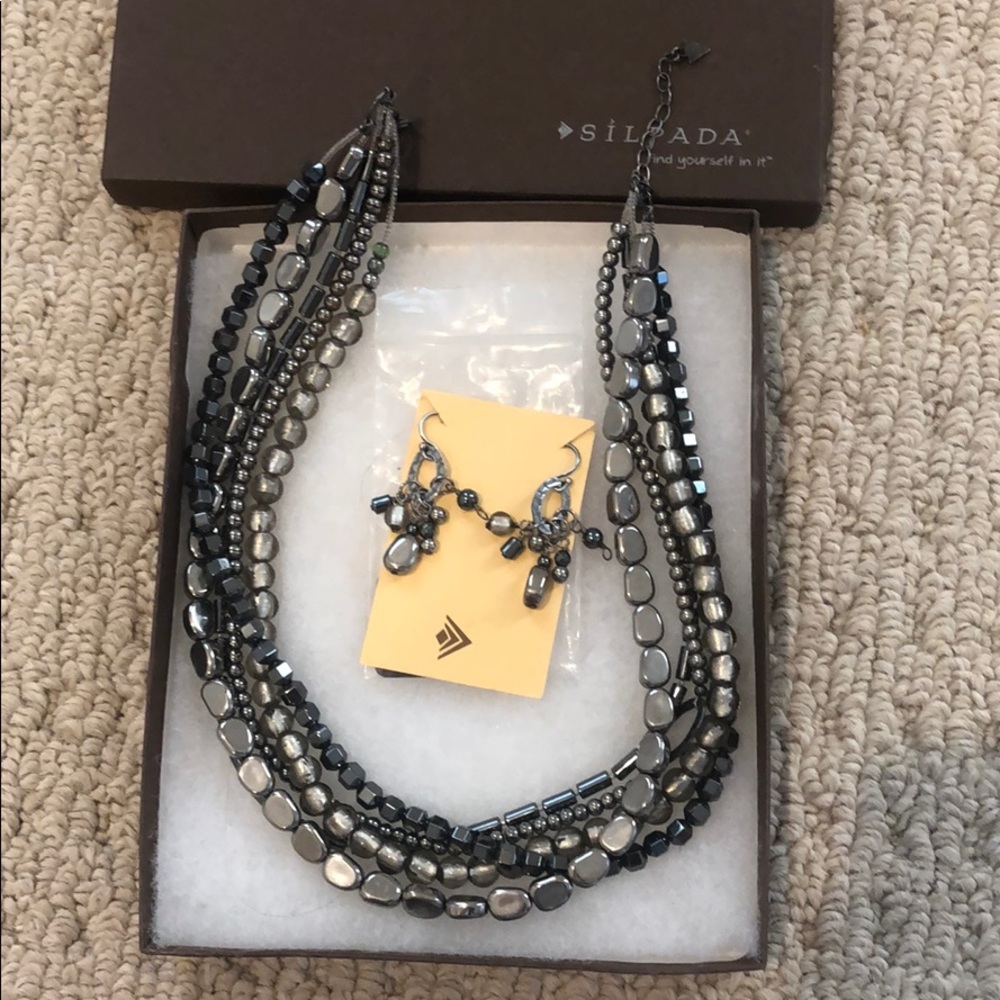 Silpada earring and necklace set